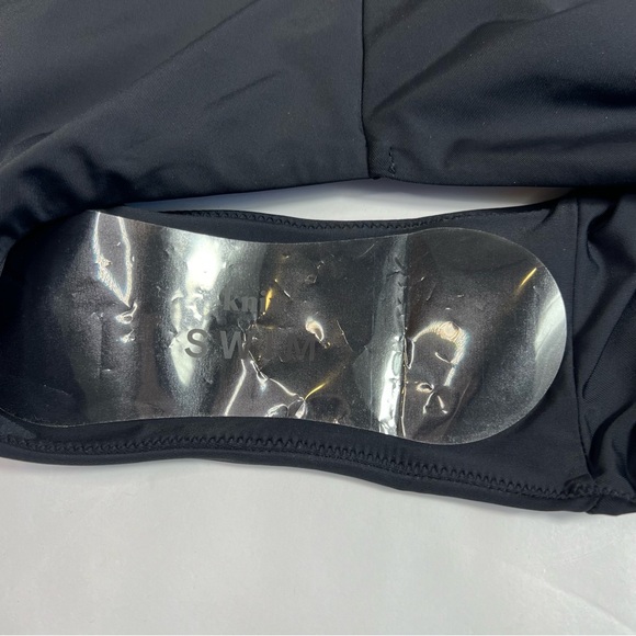 NWT Knix Short Sleeve One-piece Swimsuit Black Size Small - Picture 11 of 12